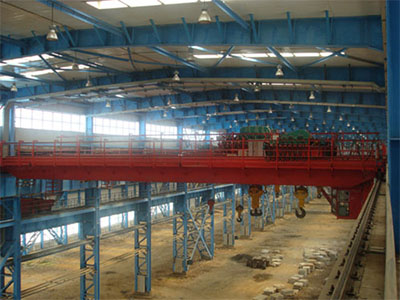新疆QD電動(dòng)雙梁橋式起重機(jī)